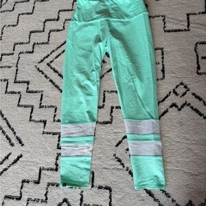 Women’s Mint Green Active Leggings Capri with mesh white Stripes Onzie S/M